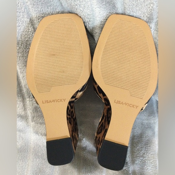 Lisa Vicky Adore Leopard Print Wedge Sandals Size 7M - Picture 6 of 11